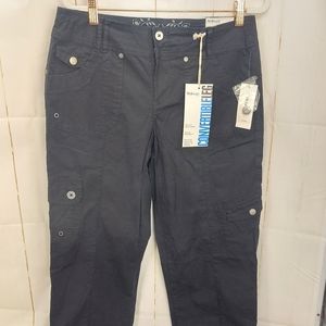 Style & Co women's pants size 6p Convertible leg black